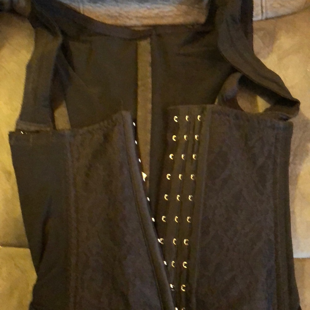 Body Magic Shaper - Picture 6 of 8
